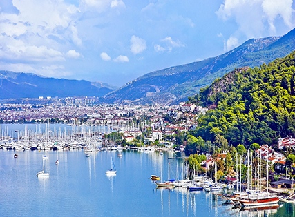 Exclusive Deal Wyndham Grand Izmir Ozdilek for Couple -Breakfast - 5 Star